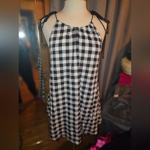 Cute Gingham Print Black & White Mini Dress in Size 14